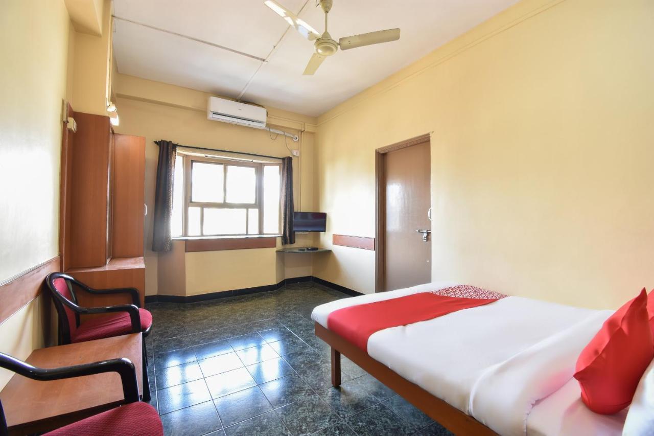 Oyo 63264 Hotel Shamiana Pandharpur Luaran gambar